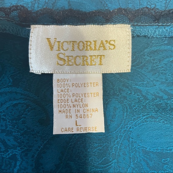 Vintage Gold Label Victoria’s Secret Teal &
Black Chemise Size Large - Picture 8 of 8